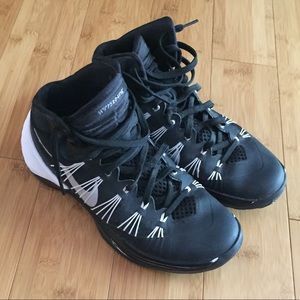 NIKE Hyperdunk Women’s Basketball Shoes